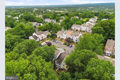 6015 Chestnut Hollow Court, Centreville, VA 20121 - Photo 31