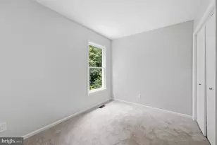 6015 Chestnut Hollow Ct, Centreville, VA 20121 - Photo 19