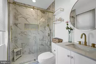 6719 Tennyson Dr, McLean, VA 22101 - Photo 19