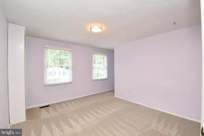 8017 Diving Cliff Lane, Springfield, VA 22153 - Photo 25