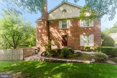 8001 Bethelen Woods Lane, Springfield, VA 22153 - Photo 23