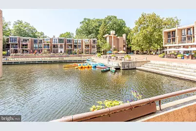 1651 Valencia Way, Reston, VA 20190 - Photo 5