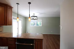 5204 Queensberry Ave, Springfield, VA 22151 - Photo 3