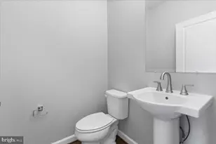 3117 Sundrops Ct, Fairfax, VA 22031 - Photo 23