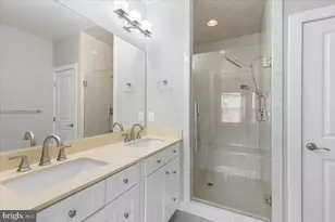3117 Sundrops Ct, Fairfax, VA 22031 - Photo 33