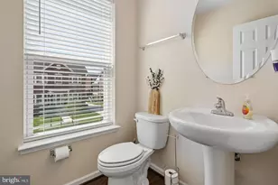 8358 Sallyport St, Lorton, VA 22079 - Photo 25