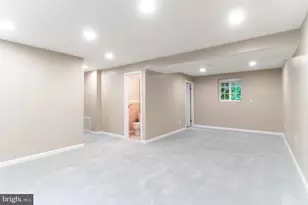 5906 Oak Leather Dr, Burke, VA 22015 - Photo 25