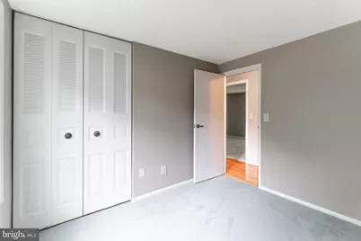 5906 Oak Leather Drive, Burke, VA 22015 - Photo 21