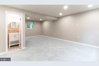 5906 Oak Leather Drive, Burke, VA 22015 - Photo 27