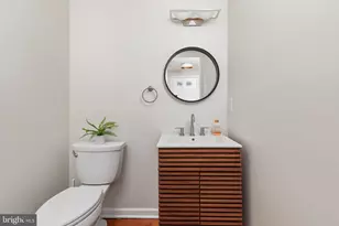 10927 Harpers Square Ct, Reston, VA 20191 - Photo 17