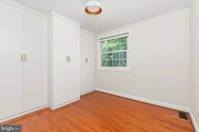 10927 Harpers Square Court, Reston, VA 20191 - Photo 27