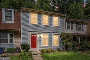 10927 Harpers Square Ct, Reston, VA 20191 - Photo 1