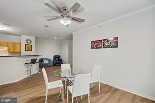 5172 William Colin Ct, Centreville, VA 20120 - Photo 9