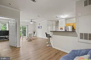 5172 William Colin Ct, Centreville, VA 20120 - Photo 5