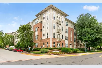 9486 Virginia Center Boulevard #321, Vienna, VA 22181 - Photo 1