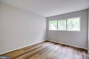 4917 Americana Dr, Annandale, VA 22003 - Photo 25