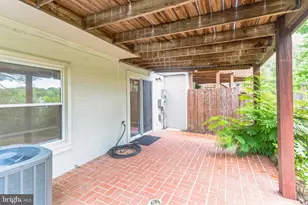 5335 Lake Cove Ct, Alexandria, VA 22315 - Photo 29