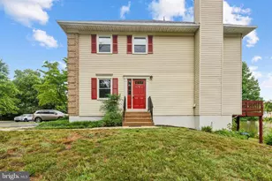 5335 Lake Cove Ct, Alexandria, VA 22315 - Photo 1