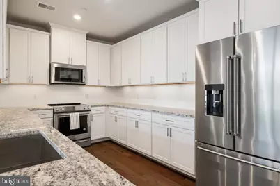 2960 Vaden Drive #2-413, Fairfax, VA 22031 - Photo 17