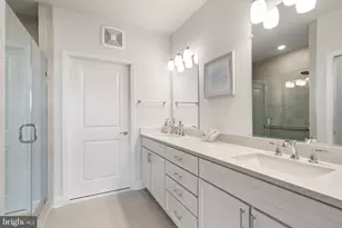 2960 Vaden Dr, Fairfax, VA 22031 - Photo 27