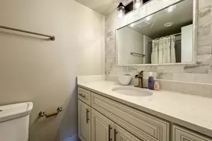 8340 Greensboro Dr, McLean, VA 22102 - Photo 15