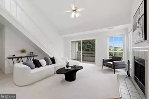 6605 Jupiter Hills Cir, Alexandria, VA 22312 - Photo 7