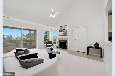 6605 Jupiter Hills Circle #J, Alexandria, VA 22312 - Photo 9