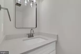 3046 Talking Rock Dr, Fairfax, VA 22031 - Photo 15