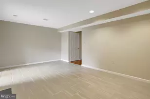 6519 Kemper Lakes Ct, Alexandria, VA 22312 - Photo 53