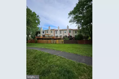 6519 Kemper Lakes Court, Alexandria, VA 22312 - Photo 11