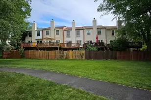 6519 Kemper Lakes Ct, Alexandria, VA 22312 - Photo 11