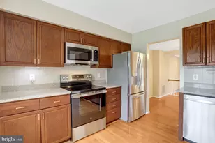 6519 Kemper Lakes Ct, Alexandria, VA 22312 - Photo 17
