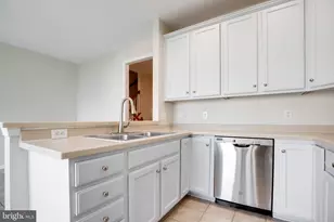 13246 Alcove Path, Centreville, VA 20120 - Photo 31