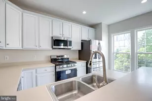 13246 Alcove Path, Centreville, VA 20120 - Photo 25
