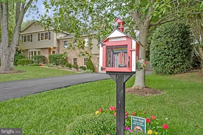 8122 Birnam Wood Drive, McLean, VA 22102 - Photo 61