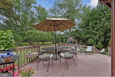 8122 Birnam Wood Drive, McLean, VA 22102 - Photo 9