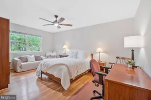 8122 Birnam Wood Dr, McLean, VA 22102 - Photo 13