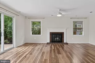 4214 Penner Ln, Fairfax, VA 22033 - Photo 9