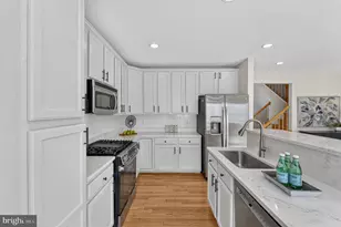 12203 Tenbury Terrace, Fairfax, VA 22030 - Photo 35