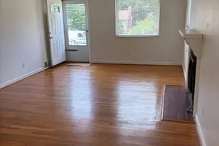 7425 Marc Dr, Falls Church, VA 22042 - Photo 5