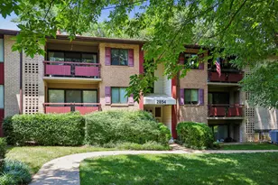 2854 Dover Ln, Falls Church, VA 22042 - Photo 1