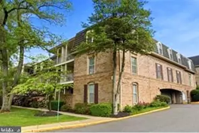 3101 Patrick Henry Drive #132, Falls Church, VA 22044 - Photo 3