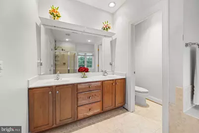 5410 Edsall Ridge Place, Alexandria, VA 22312 - Photo 23