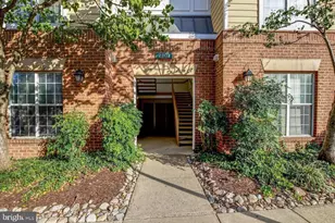 2203 Westcourt Ln, Herndon, VA 20170 - Photo 23