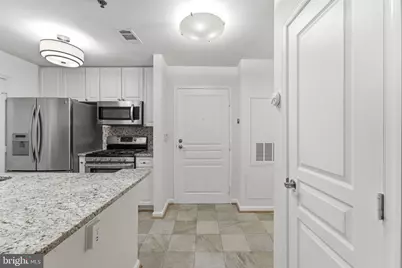 5563 Seminary Road #107, Falls Church, VA 22041 - Photo 3