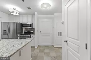 5563 Seminary Rd, Falls Church, VA 22041 - Photo 3