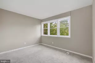 1224 Magnolia Ln, Herndon, VA 20170 - Photo 31