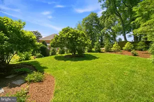 1322 Timberly Ln, McLean, VA 22102 - Photo 11
