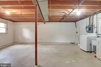 203 Locust Street SW, Vienna, VA 22180 - Photo 25
