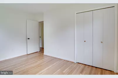 203 Locust Street SW, Vienna, VA 22180 - Photo 17